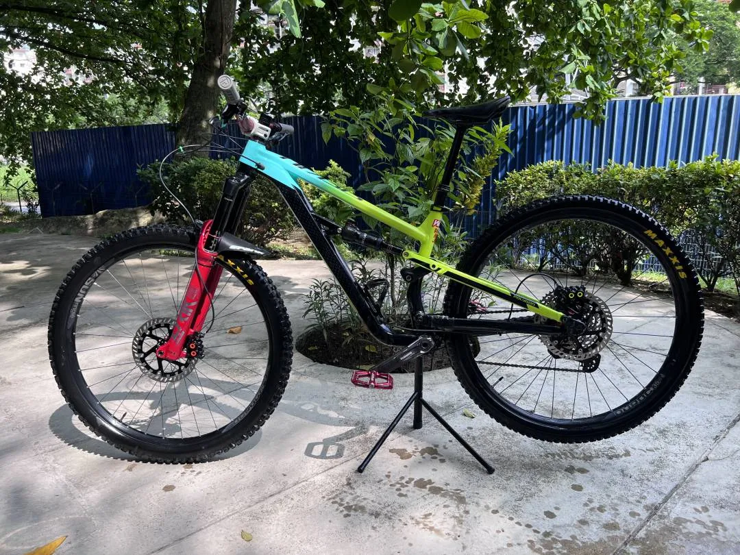 Polygon Siskiu T7 29er M