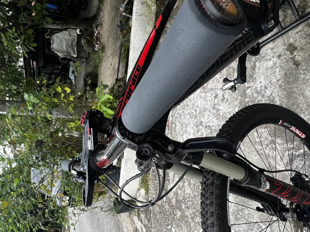 LAPIERRE PRO RACE 27.5