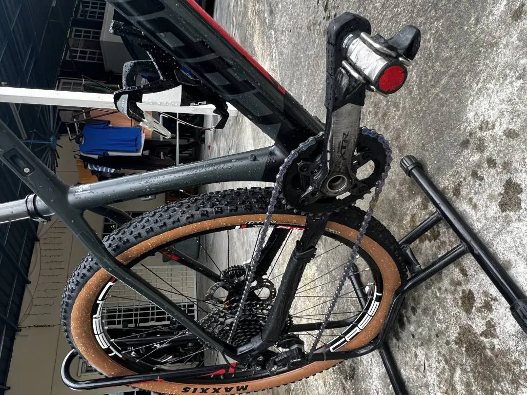 LAPIERRE PRO RACE 27.5