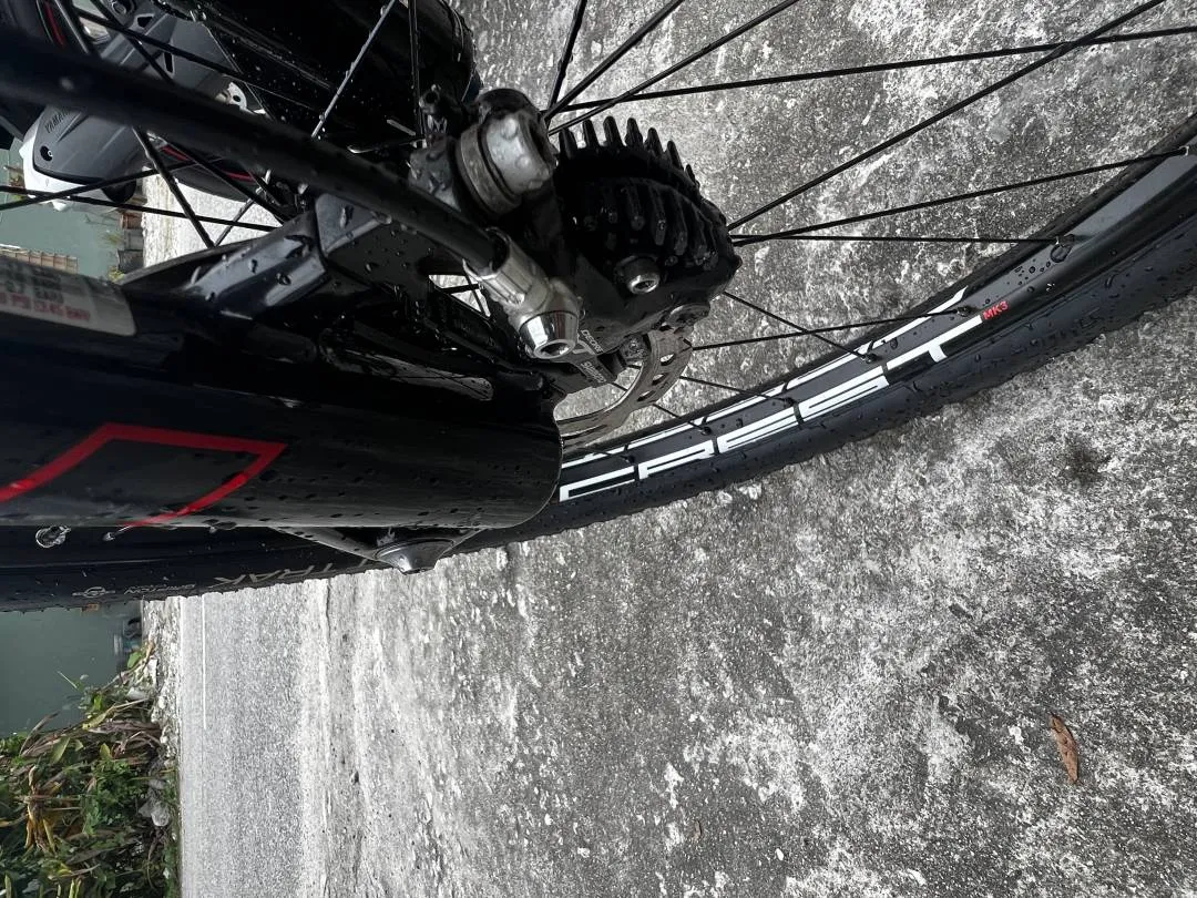 LAPIERRE PRO RACE 27.5