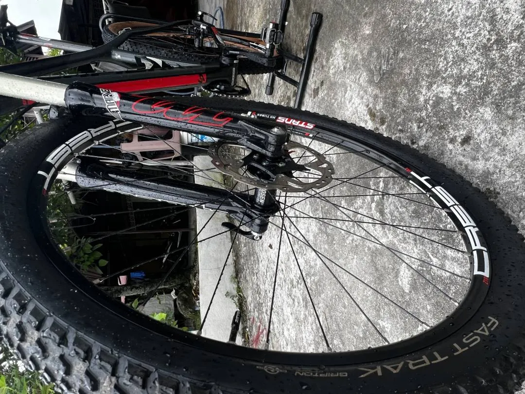 LAPIERRE PRO RACE 27.5