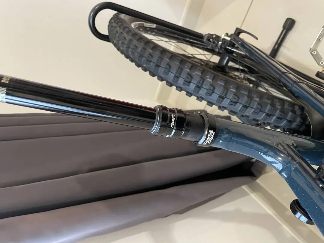 Santa Cruz Nomad V4 alu Size M