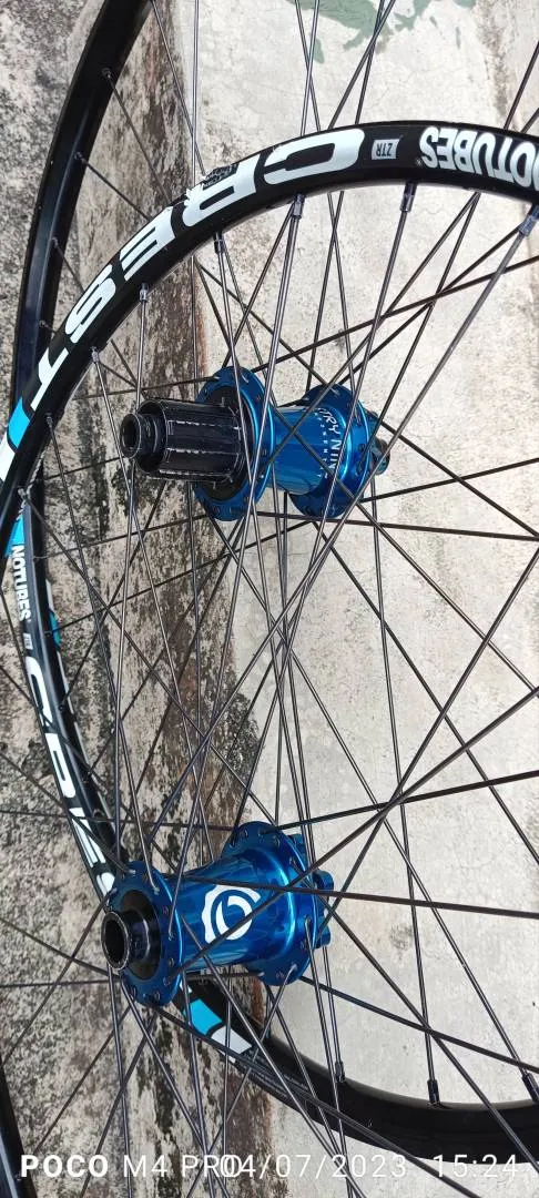 27.5 Wheelset, ZTR Crest rims with Industry Nine Torch Hubset