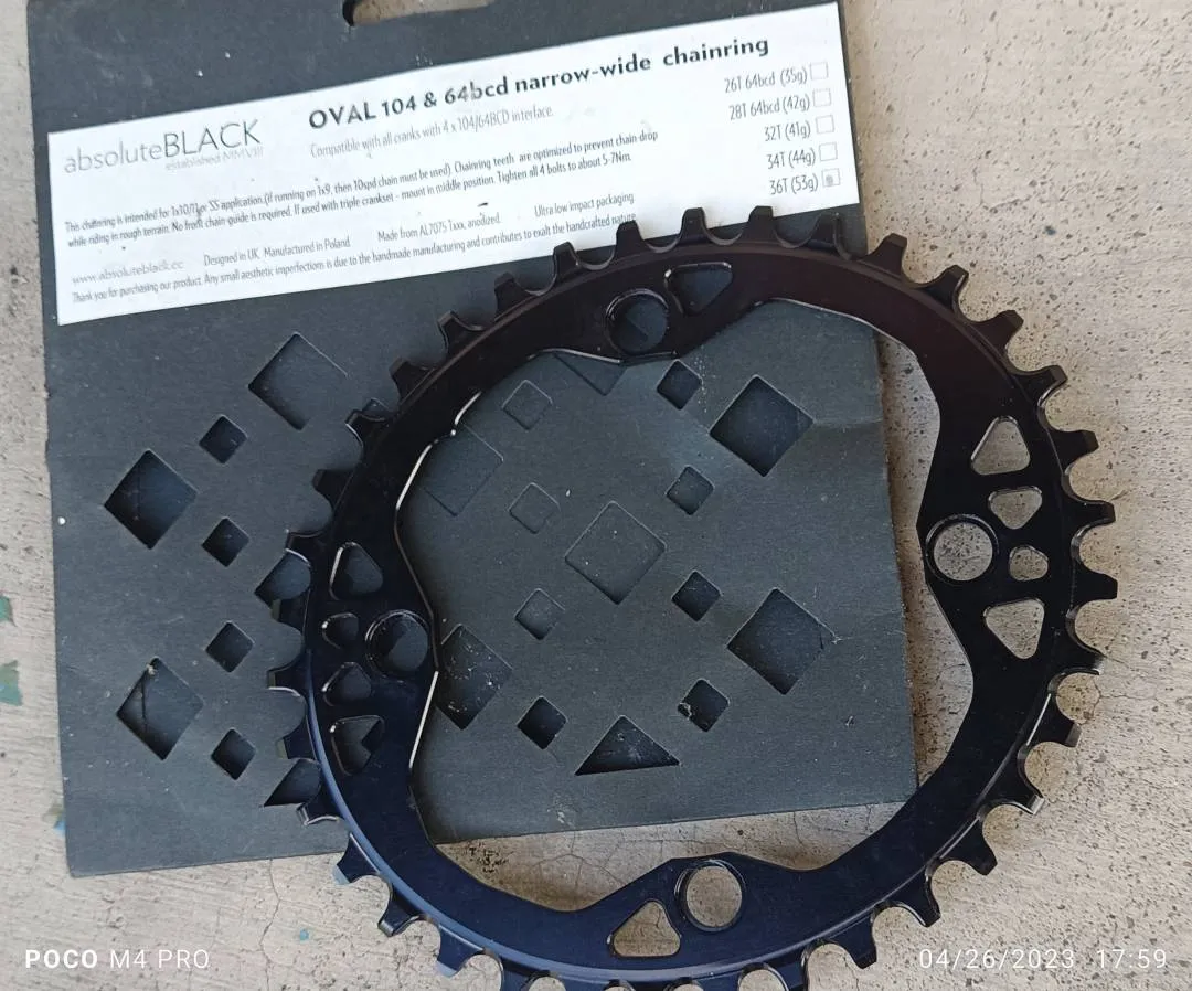 Absolute Black Oval 36t Chainrings