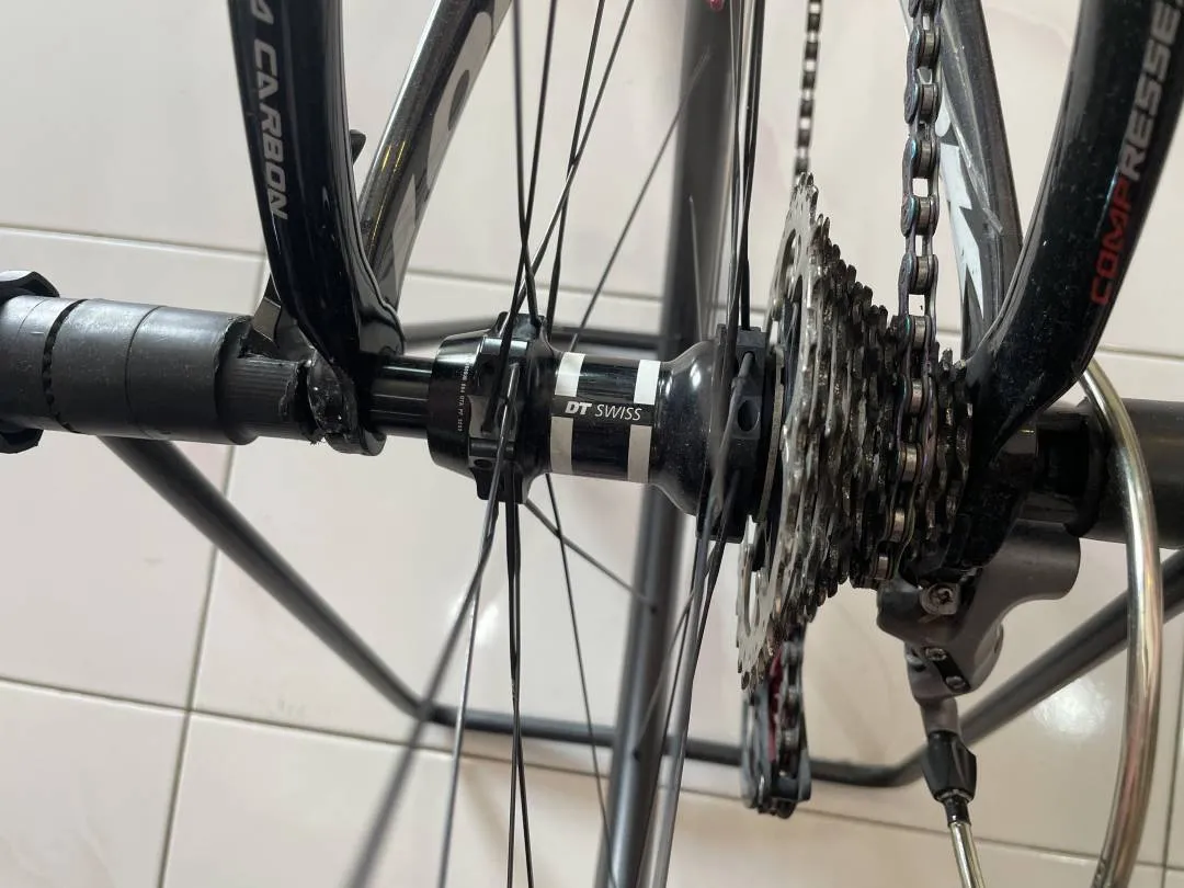LOOK 595 Handmade Full Carbon Roadbike (Size XS)