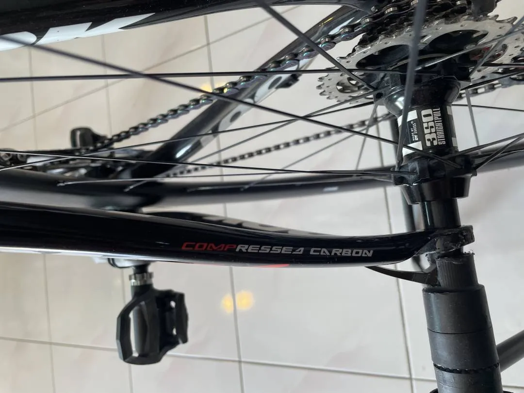LOOK 595 Handmade Full Carbon Roadbike (Size XS)