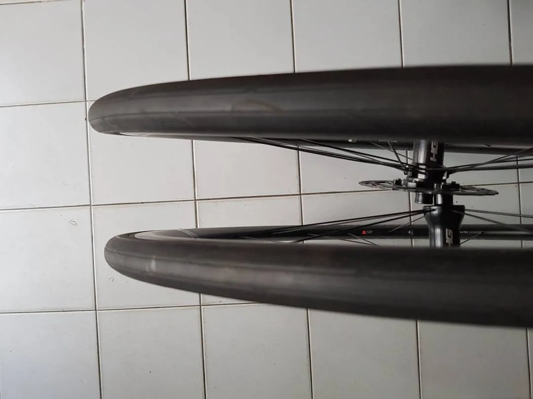 HOLLOWGRAM 35 Carbon Clincher