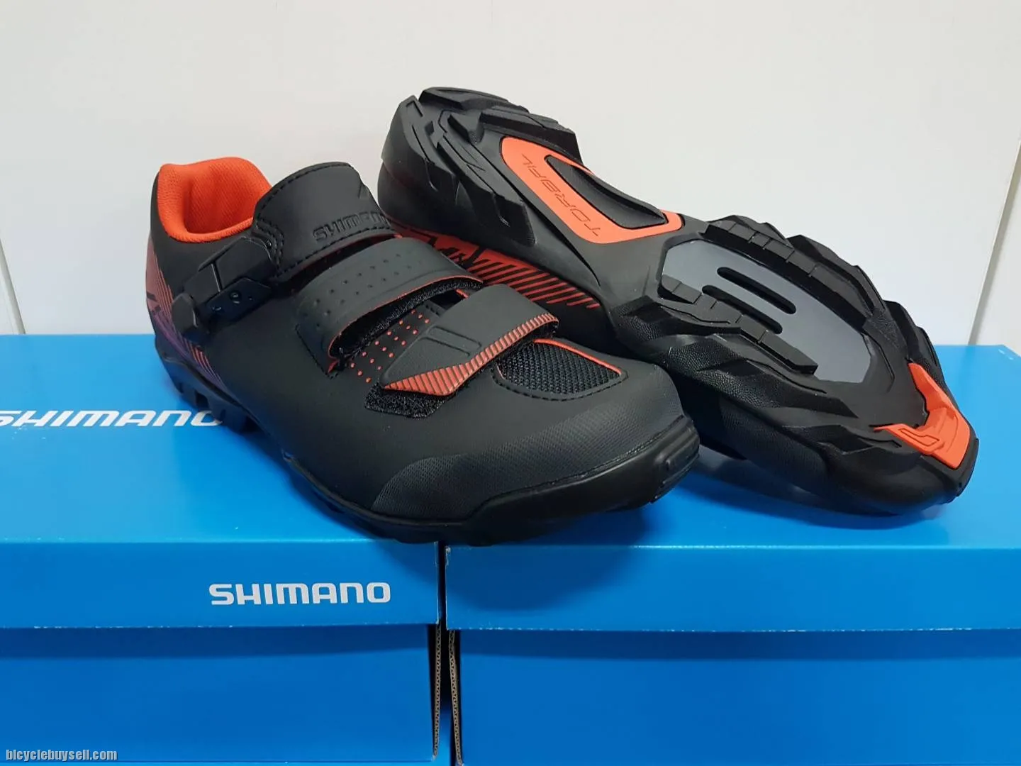 Shimano ME3 MTB Shoes(stock clearance)