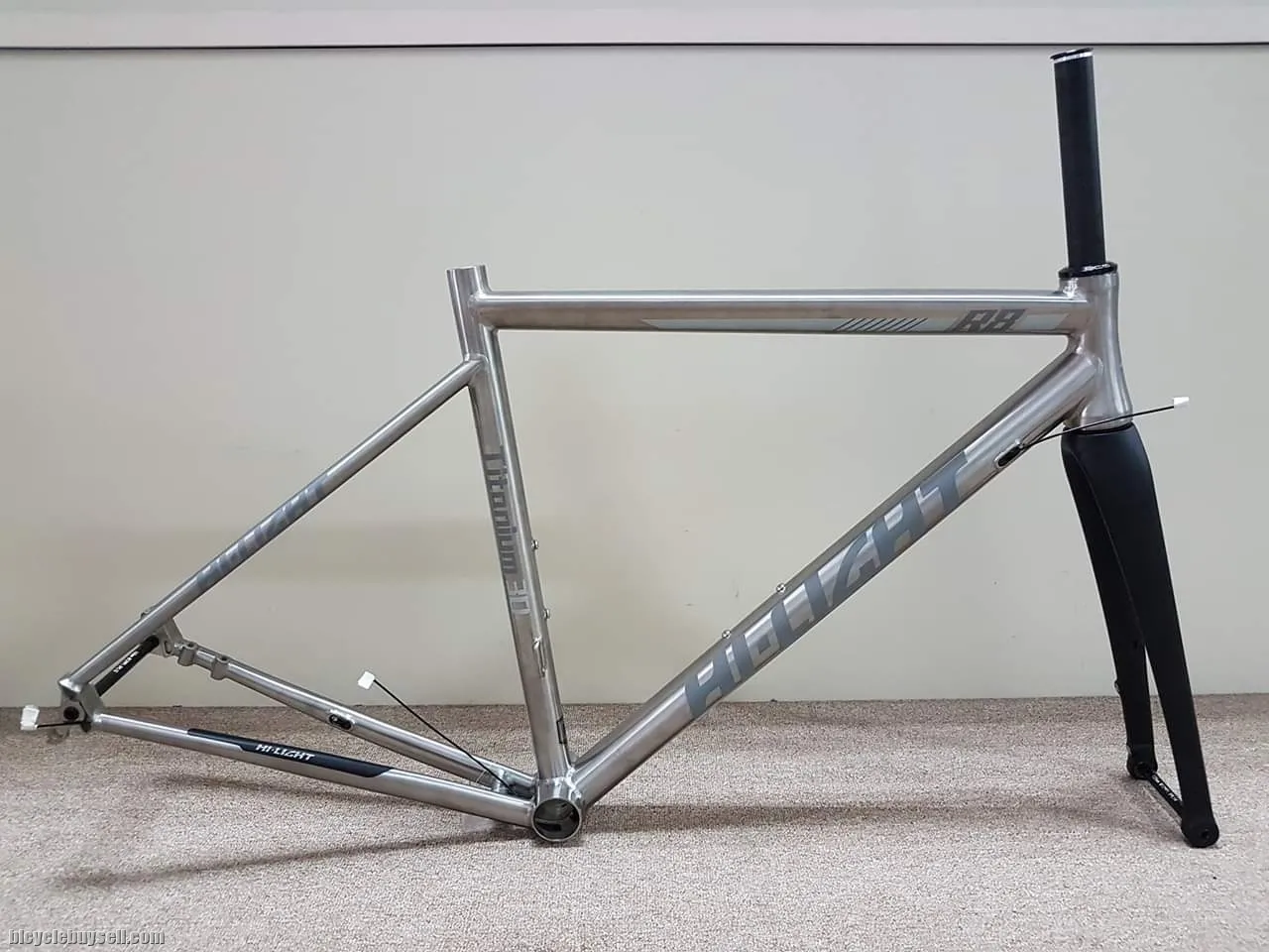 HI-LIGHT R8 Disc Brake Titanium Road Bike Frame set.