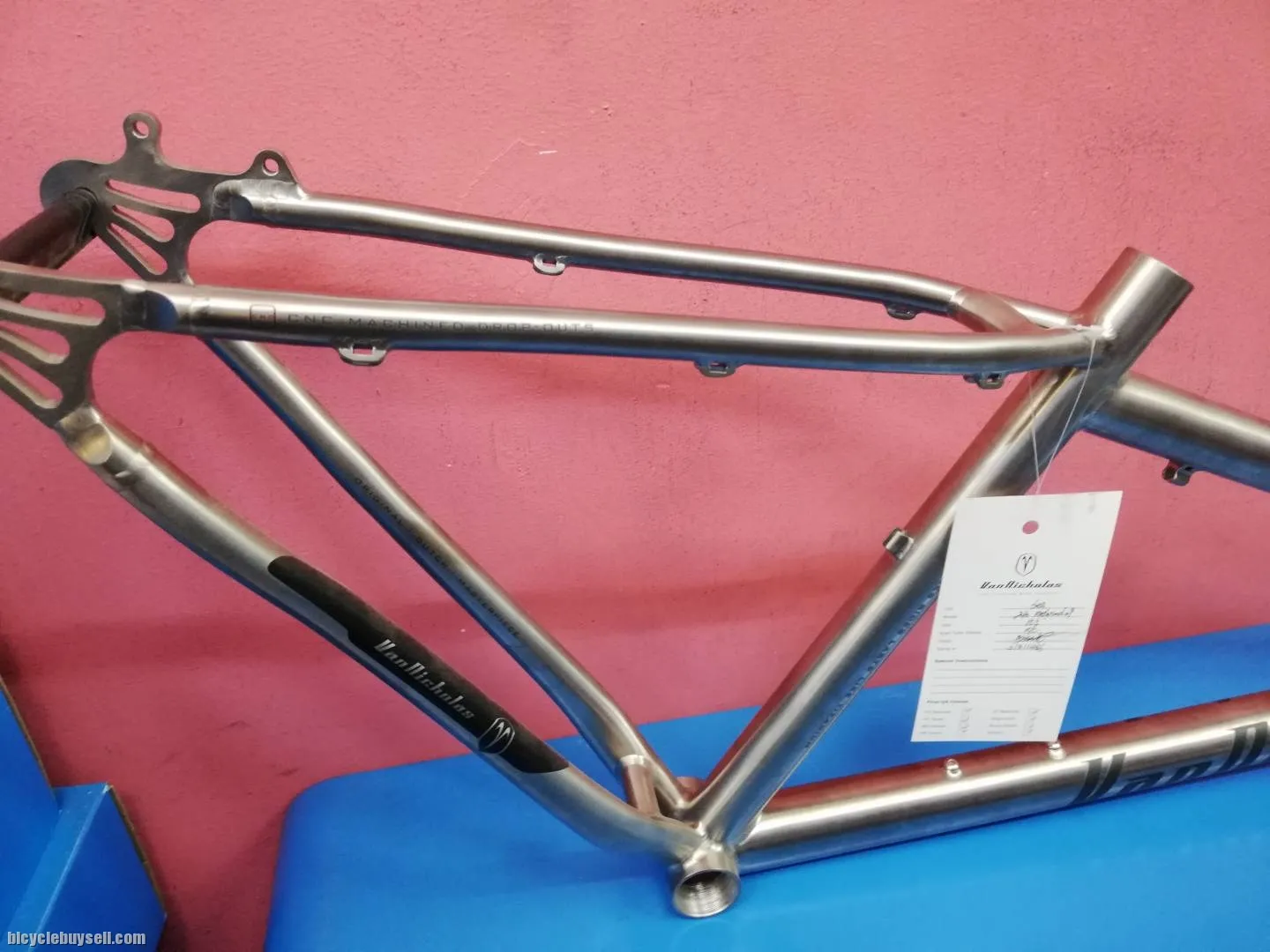 Van Nicholas REDWOOD 29ER Titanium. Price revised