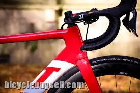 Used 3T Strada Aero Bike complete Disc Brake Size XS 11speed sram force