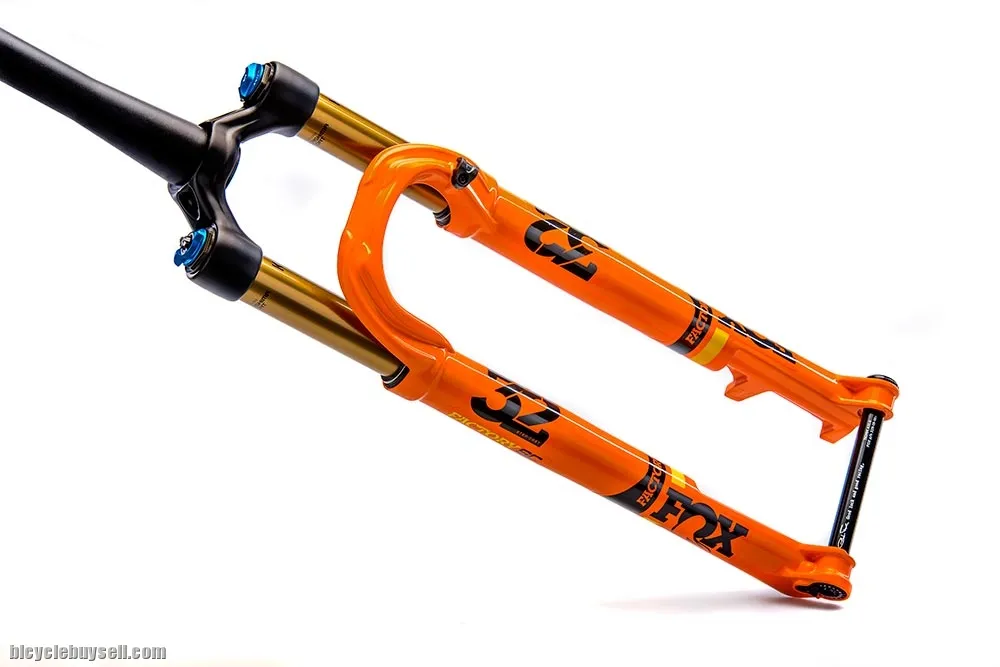 FOX SC FACTORY ORANGE EDITION BOOST READY STOCK -30% LESS !