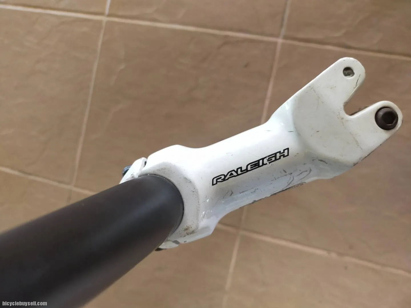 Handle with stem