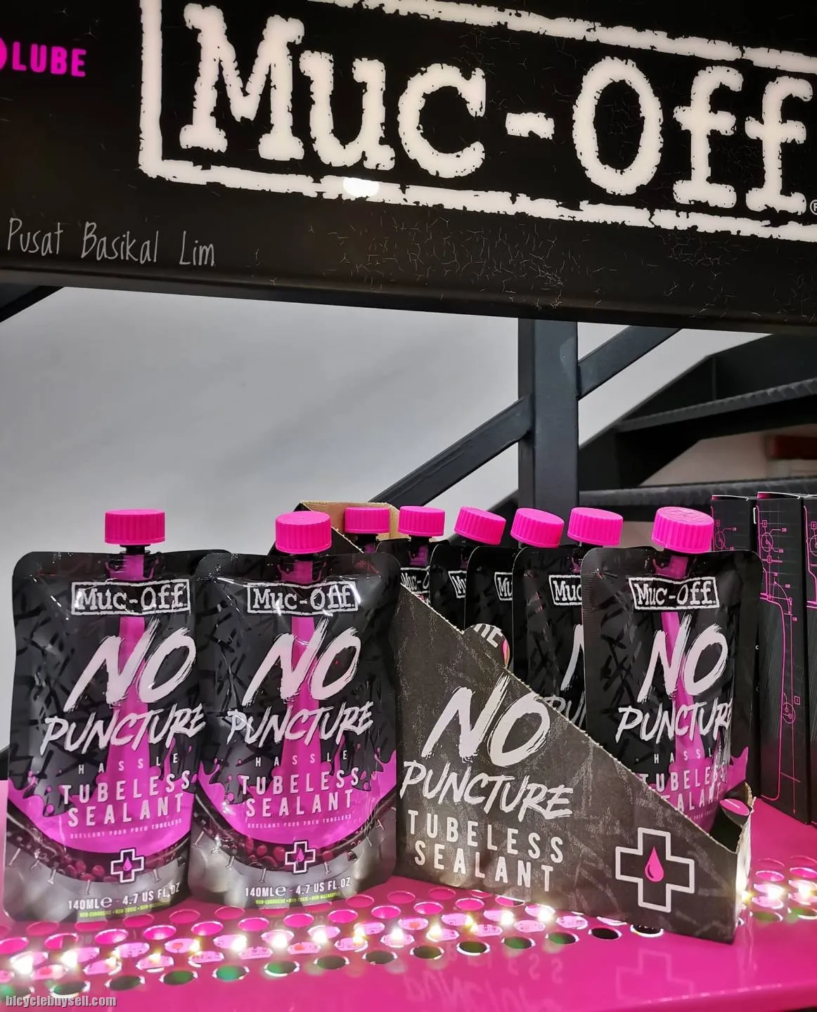 Muc-Off No Puncture Hassle Tubeless Sealant 140ml