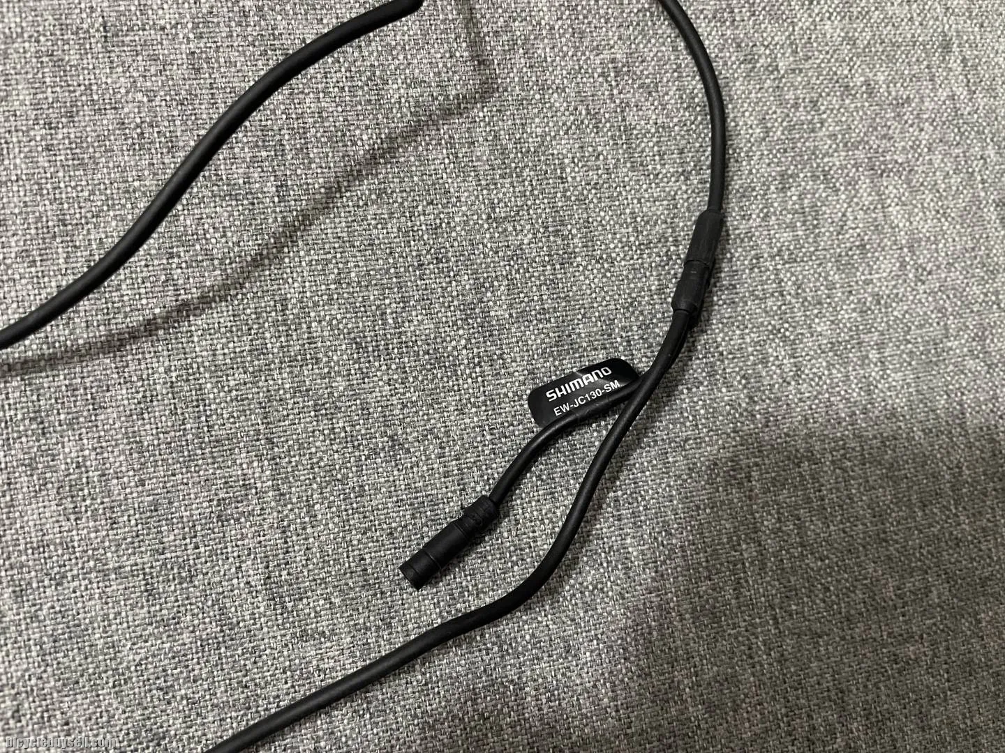 [SOLD] ew-jc130-sm Shimano Di2 cable