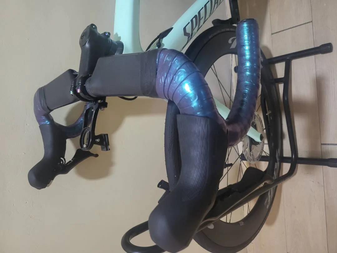 Specialized Tarmac SL6 full carbon (brake disc)
