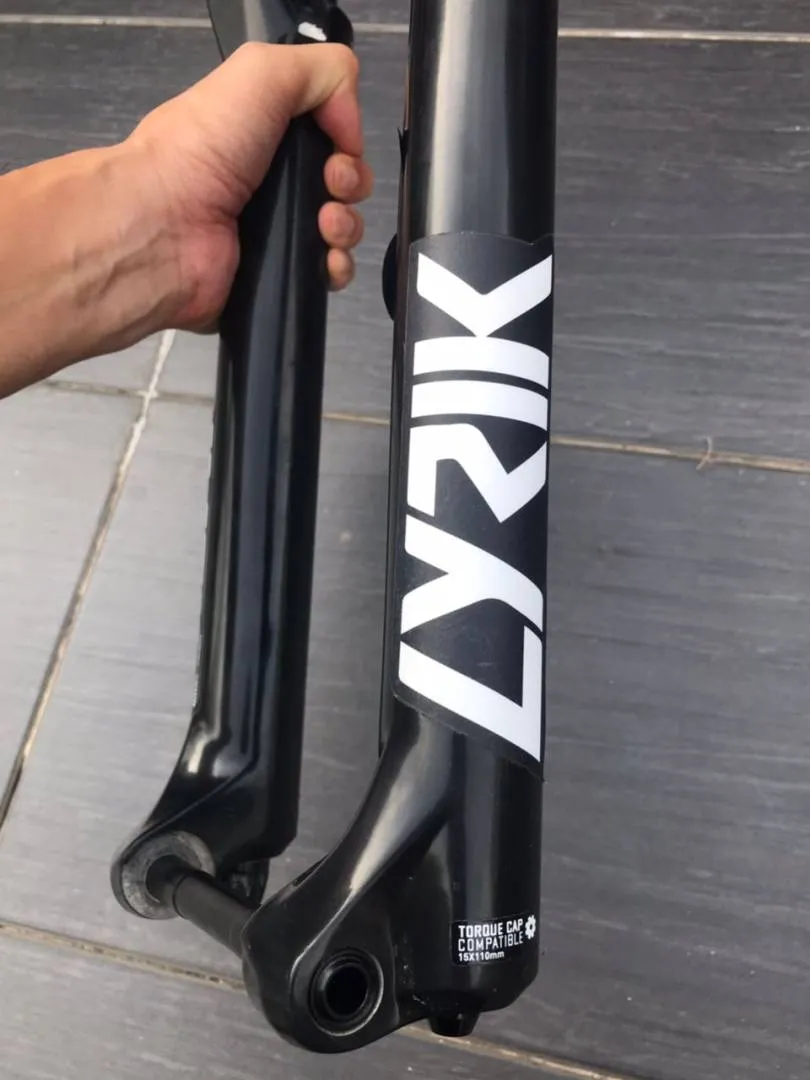 ROCKSHOX LYRIK SELECT 2021/22 (170mm 29'') USED FOR SALE