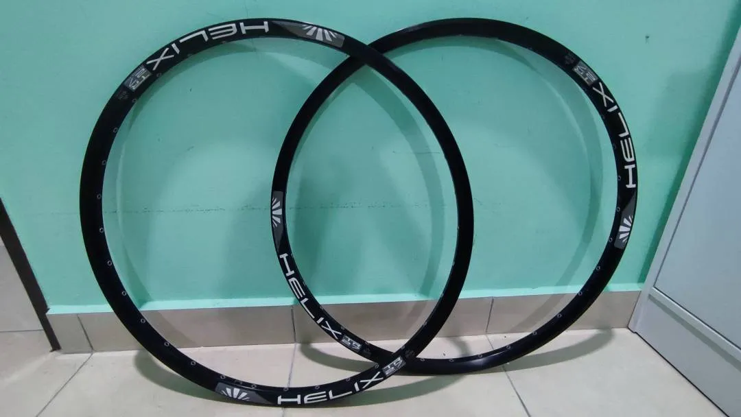 SUNRINGLE HELIX TR27 rim 27.5 - USED.