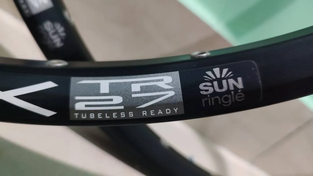 SUNRINGLE HELIX TR27 rim 27.5 - USED.