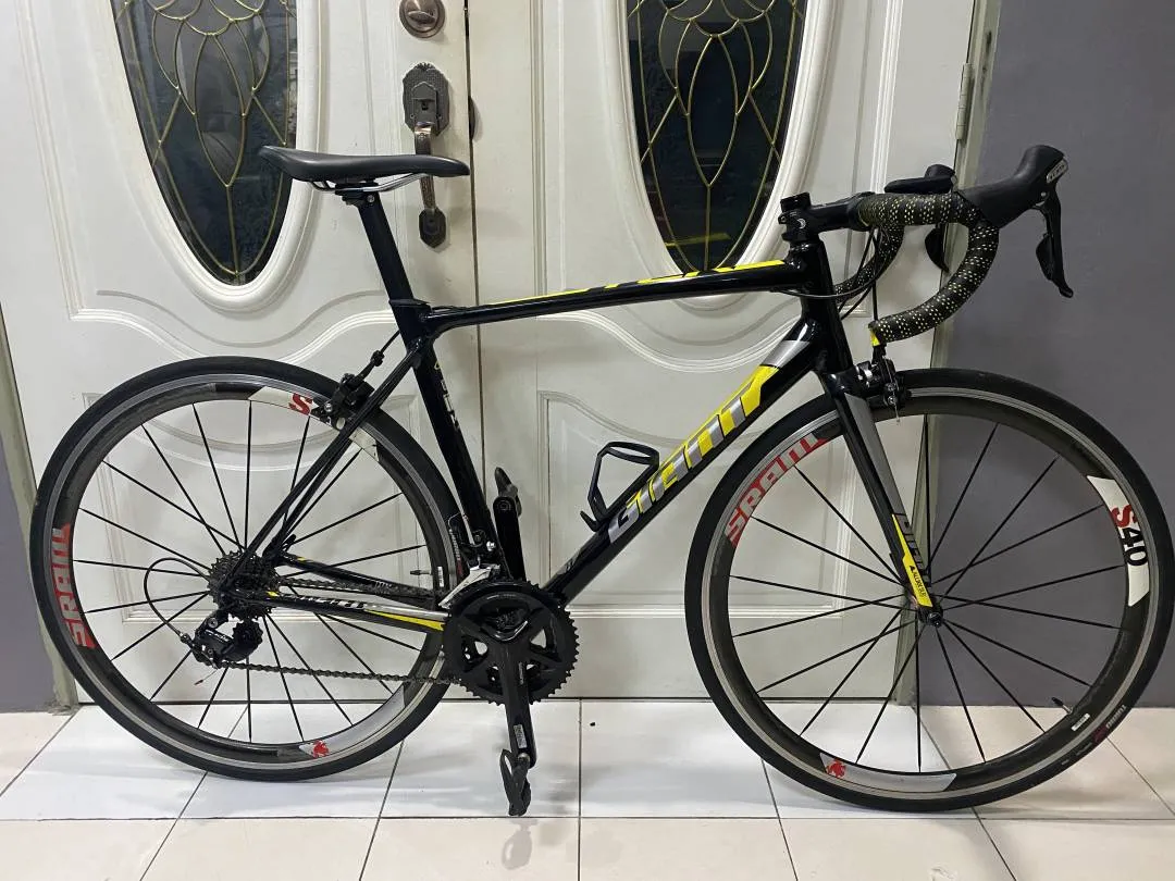 Giant TCR SLR 2 Road Bike