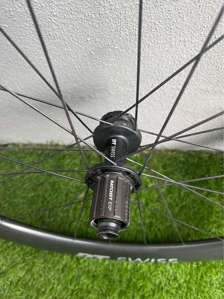 DT Swiss 1400 62 DB | Rapha EF | POC Sunnies | 4iiii Power Meter
