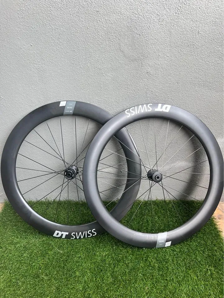 DT Swiss 1400 62 DB | Rapha EF | POC Sunnies | 4iiii Power Meter