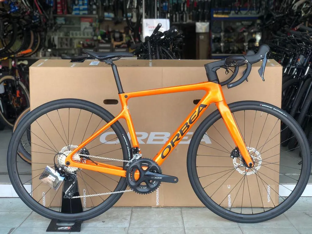 ORBEA ORCA M30 ROADBIKE CARBON