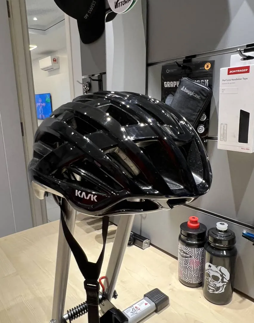 USED Kask Valegro Black - size M