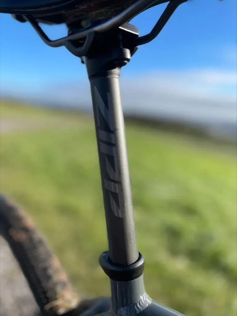 Zipp SL Service Course 31.6mm x 400mm Seatpost Black 20mm set back carbon