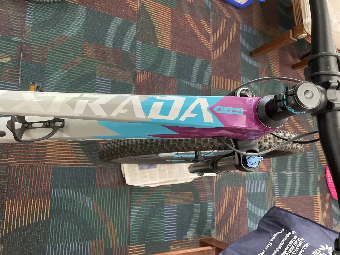 Mountain Bike 2022 Polygon Xtrada 7