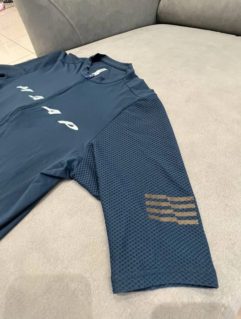 [SOLD] Used Maap Evade Pro Base Jersey - L