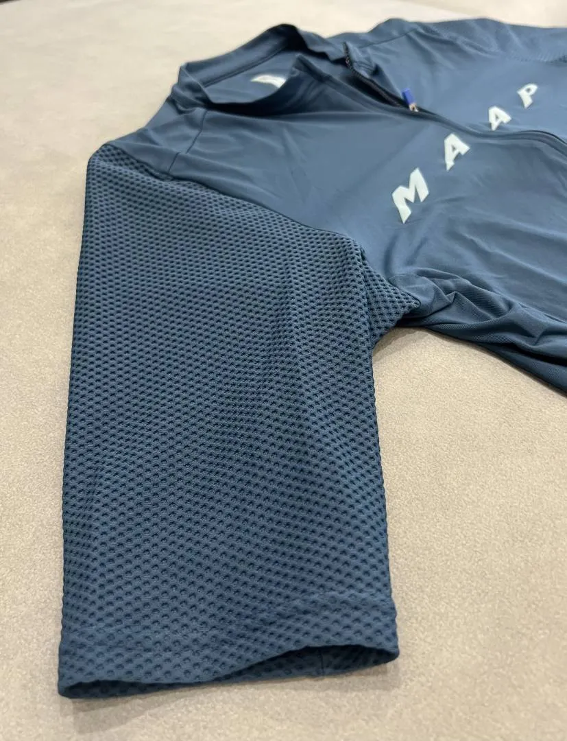 [SOLD] Used Maap Evade Pro Base Jersey - L