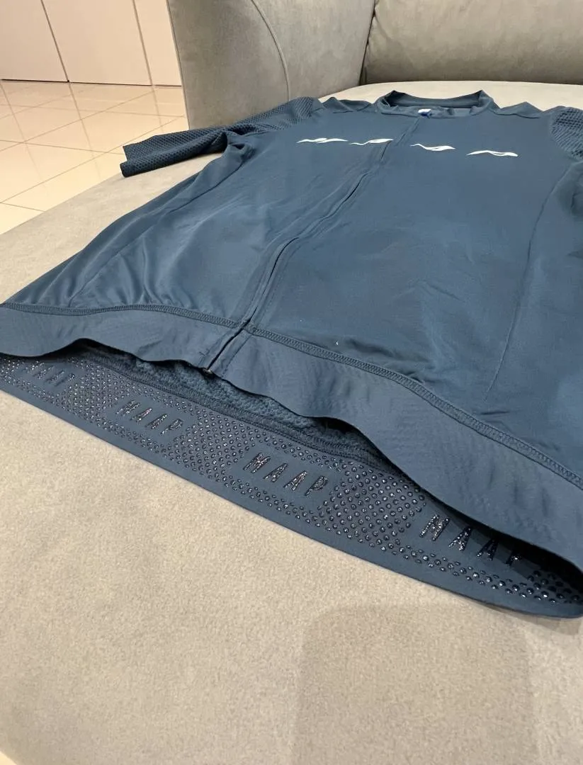 [SOLD] Used Maap Evade Pro Base Jersey - L