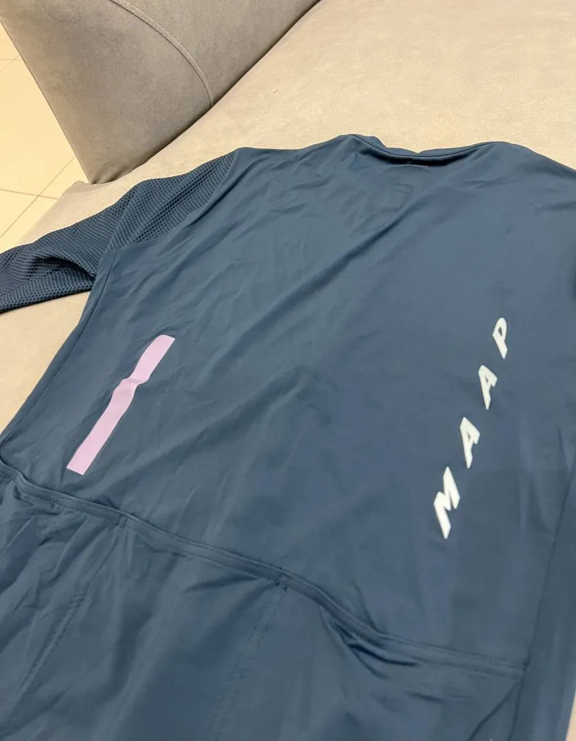 [SOLD] Used Maap Evade Pro Base Jersey - L