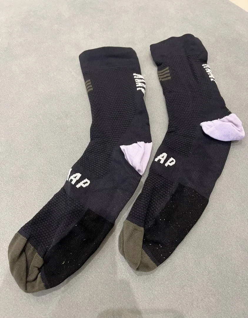 [SOLD!!] Used Maap Socks (2 pairs) - M