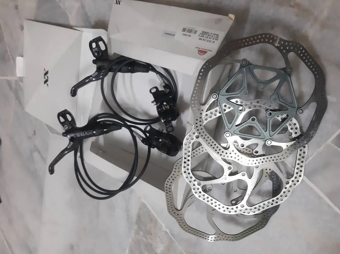 AVID Elixir 9 RS Carbon disc brake set