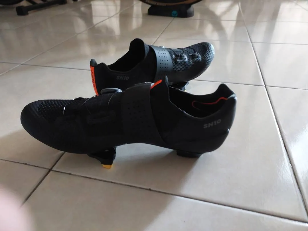 DMT SH10 RD CYCLING SHOES 2023 MODEL 100% carbon sole