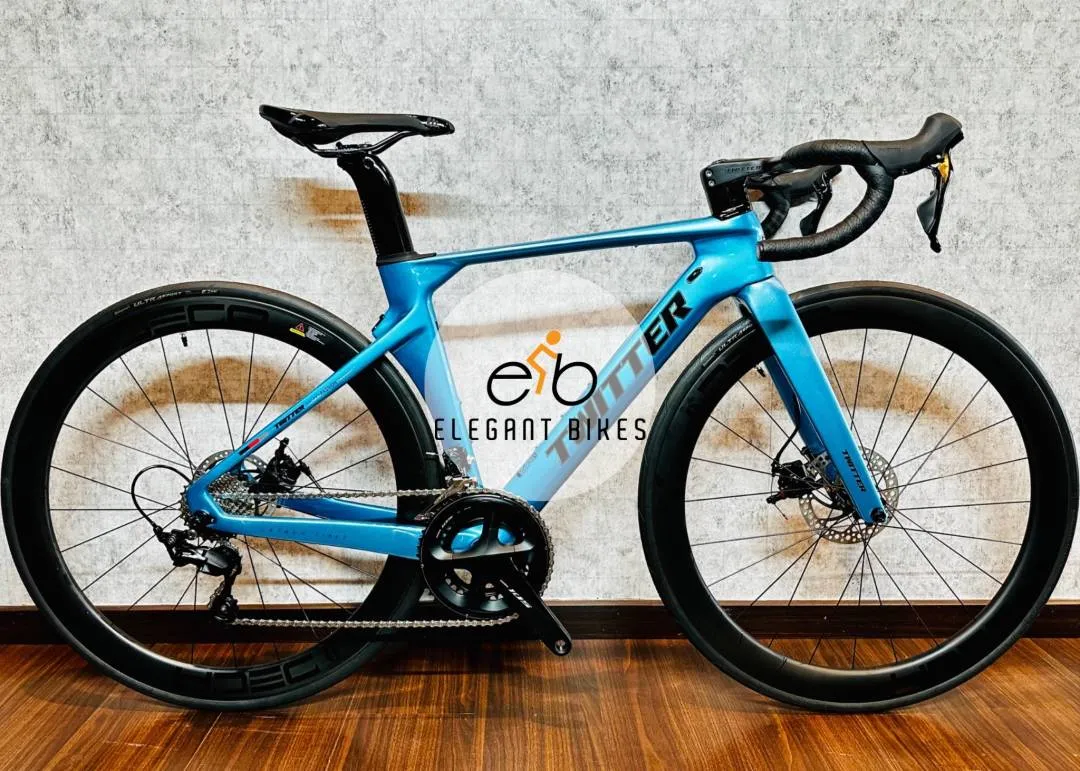 NEW TWITTER R10 DISC SHIMANO 105 R7000 AERO CARBON FRAME