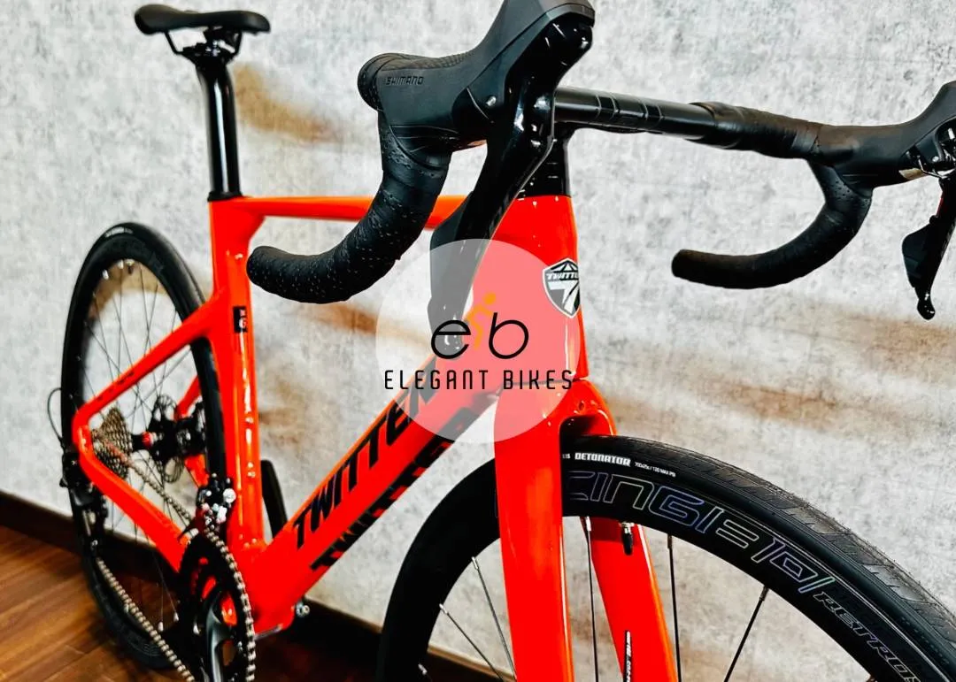 TWITTER R10 SHIMANO R7000 DISC VERSION CARBON AERO FRAME
