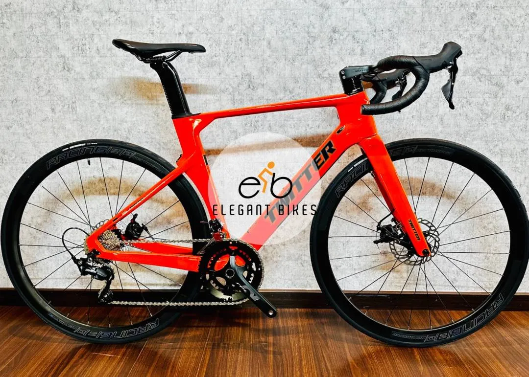 TWITTER R10 SHIMANO R7000 DISC VERSION CARBON AERO FRAME