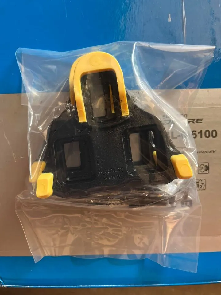 Used Shimano PD R550 pedals + New cleats
