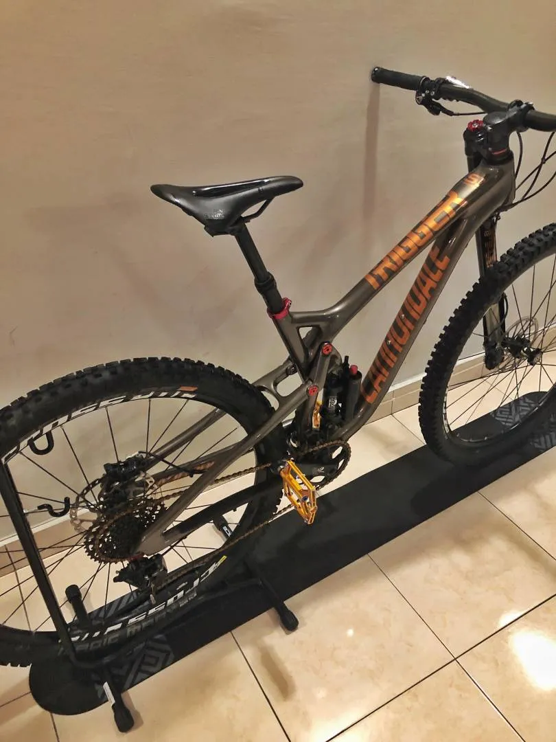 Cannondale Trigger Carbon 29â€