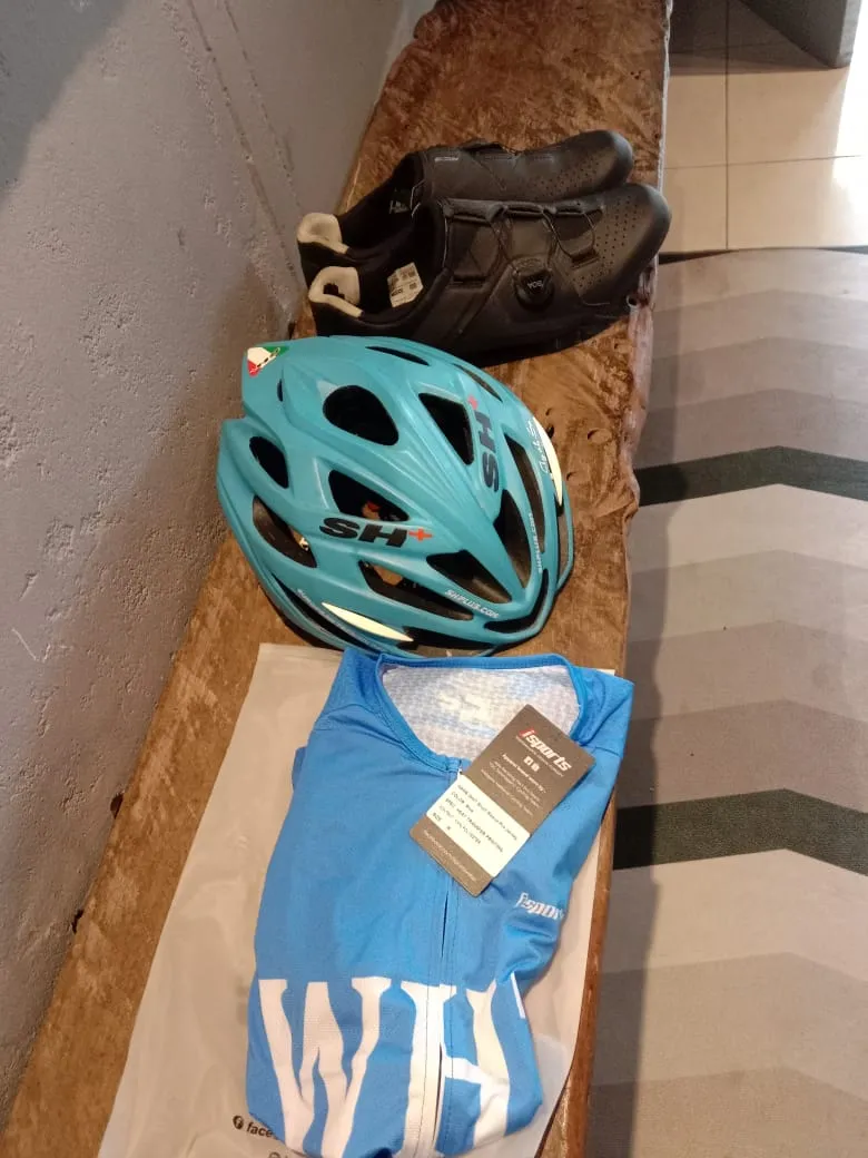 RB,MTB, KASUT DAN HELMET UNTUK DILEPASKAN
