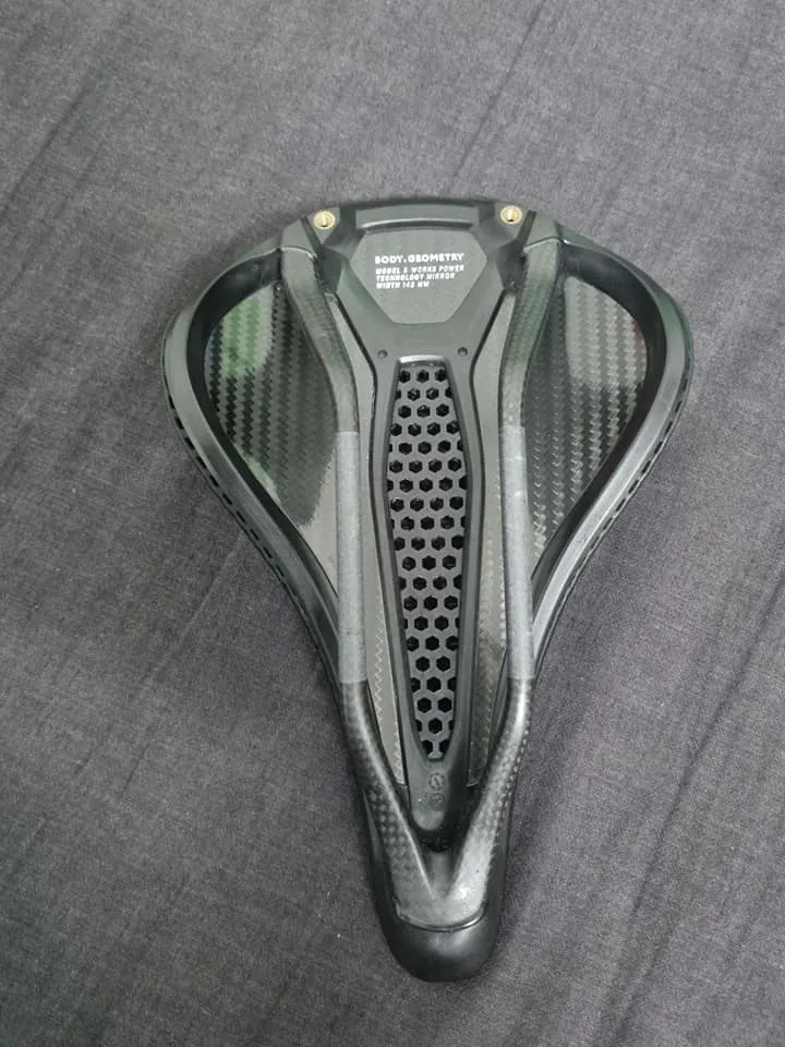 Specialized S-works power saddle mirror 143mm carbon rails
