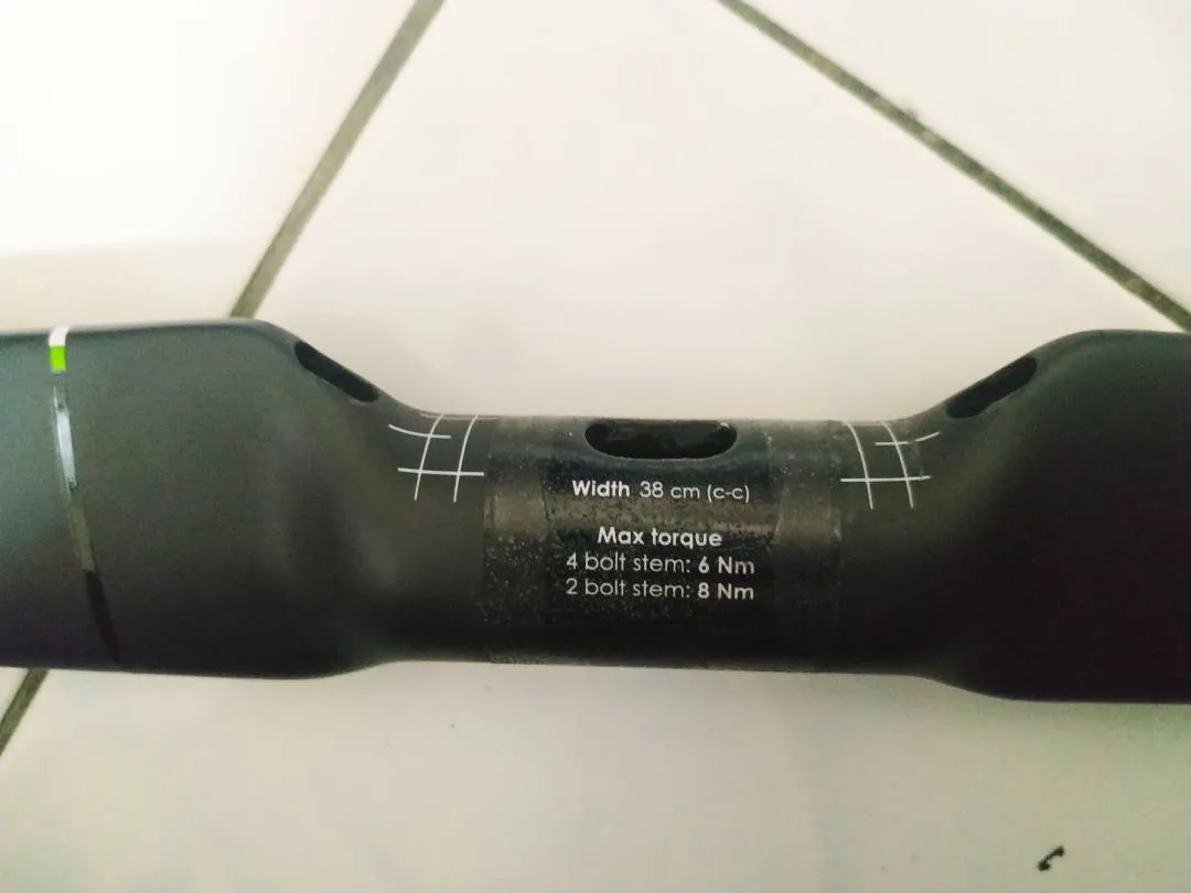 3T Aeroflux LTD Stealth Carbon Handlebar Dropbar