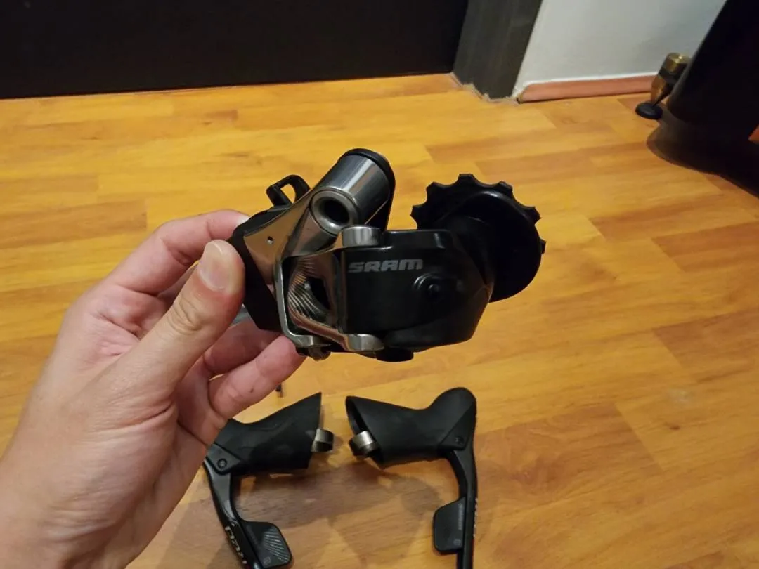 Sram Red ETap Upgrade Kit (Condition 10/10)
