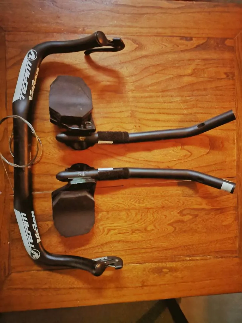 Vision Trimax alloy triathlon cockpit setup