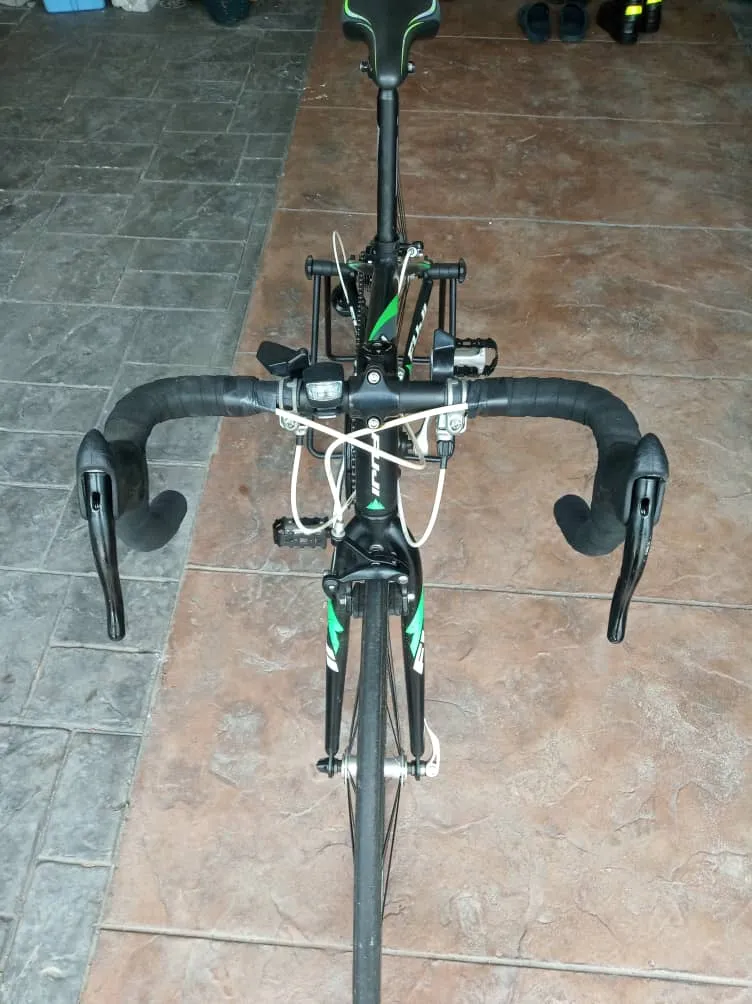 Junior Fuji Road Bike - Ace 650C