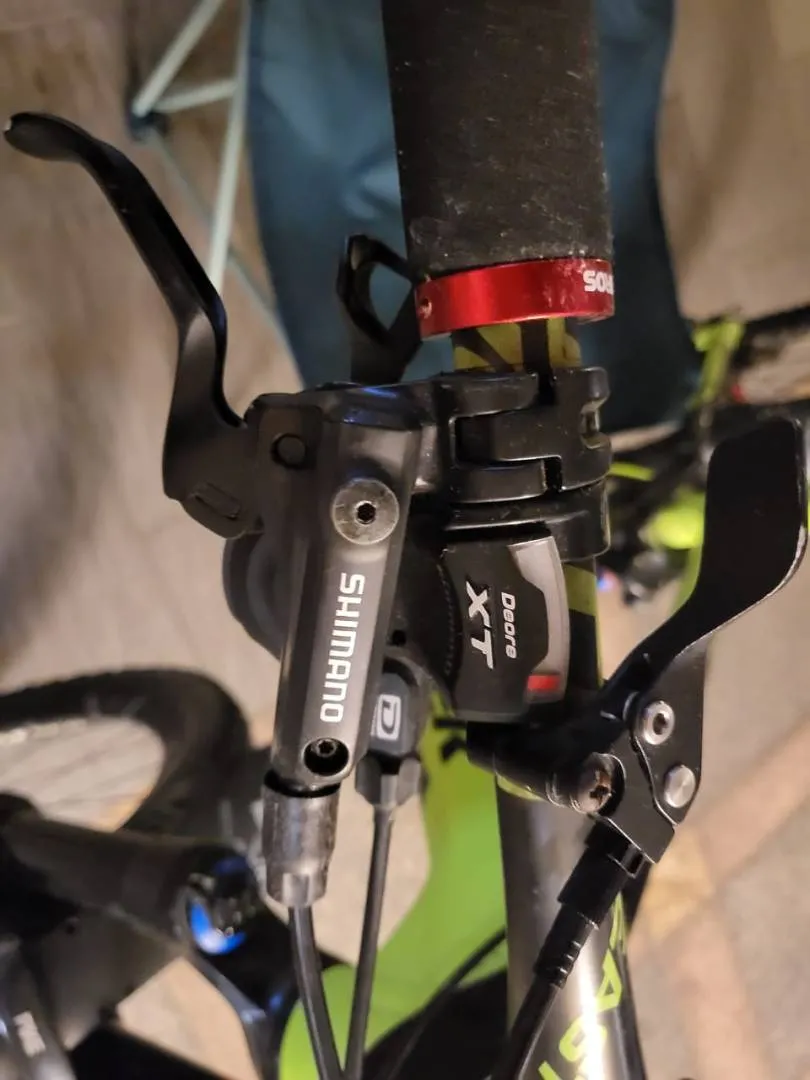 TREK Remedy 7 with customised parts (PRICE REDUCED)