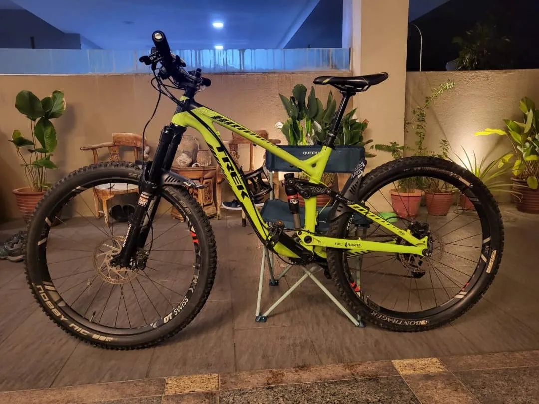 TREK Remedy 7 with customised parts (PRICE REDUCED)
